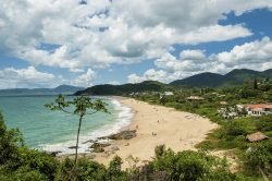 Praia do Estaleirinho ganhou Bandeira Azul